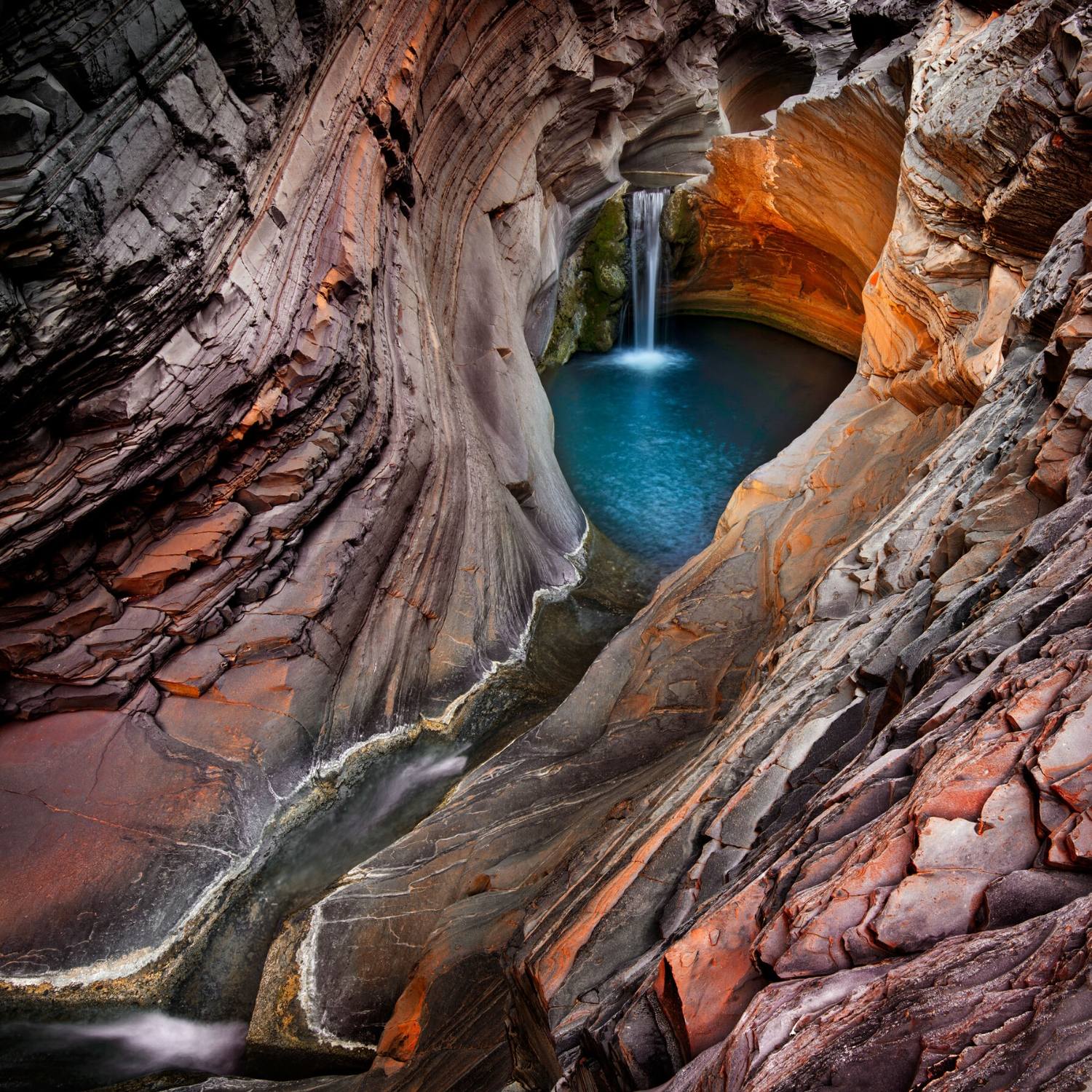 An award-winning landscape photograph of Karijini Australia by Ignacio Palacios