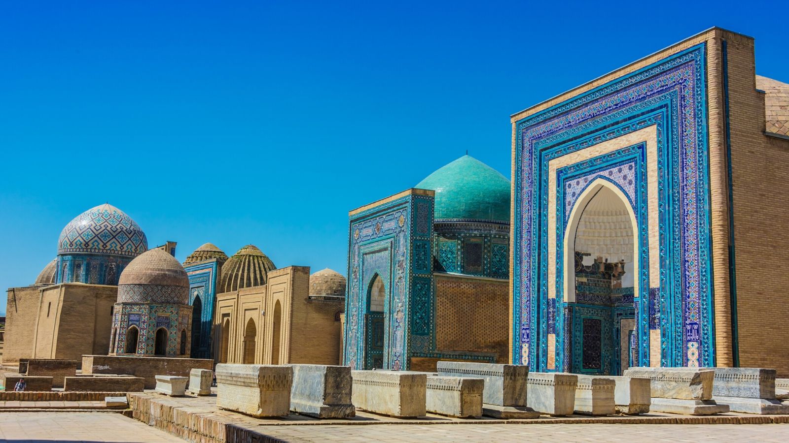 Banner Central Asia and the Silk Road Photography Tour with exention to Uzbekistan Shah-i-Zinda Necropolis with award-winning photographer Ignacio Palacios